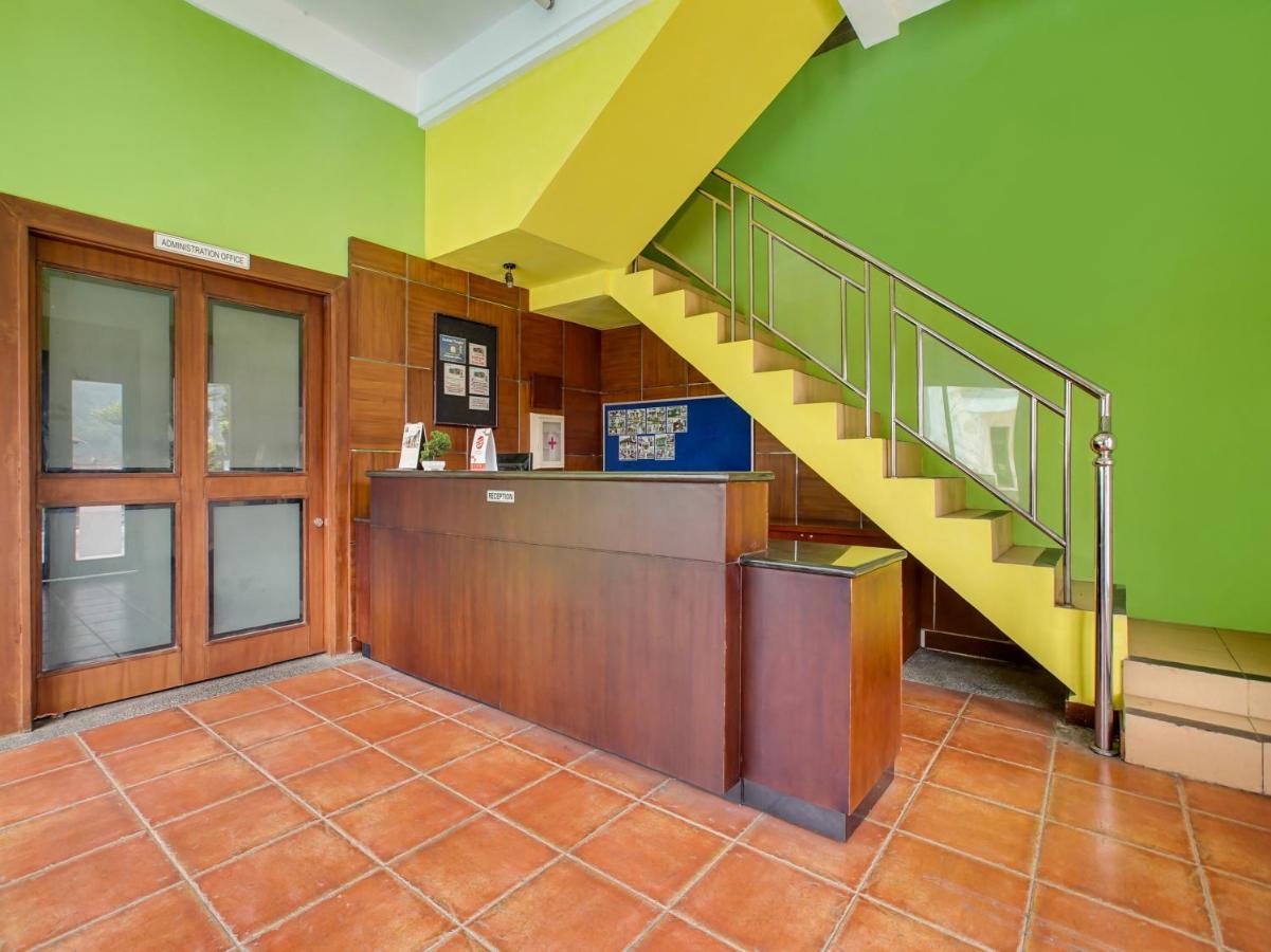 Oyo 3896 Villa Pesona Wisata Puncak Cianjur Extérieur photo