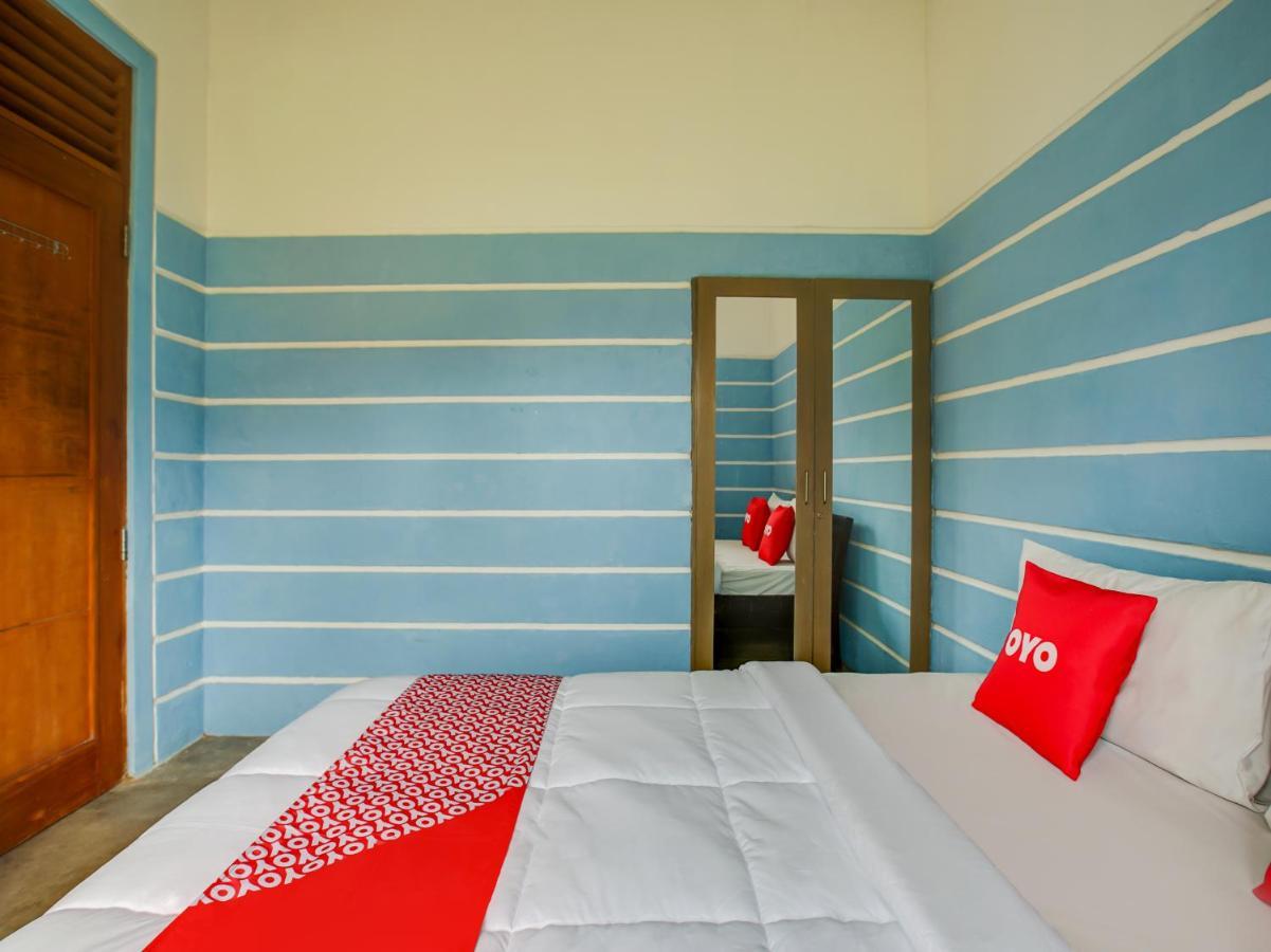 Oyo 3896 Villa Pesona Wisata Puncak Cianjur Extérieur photo