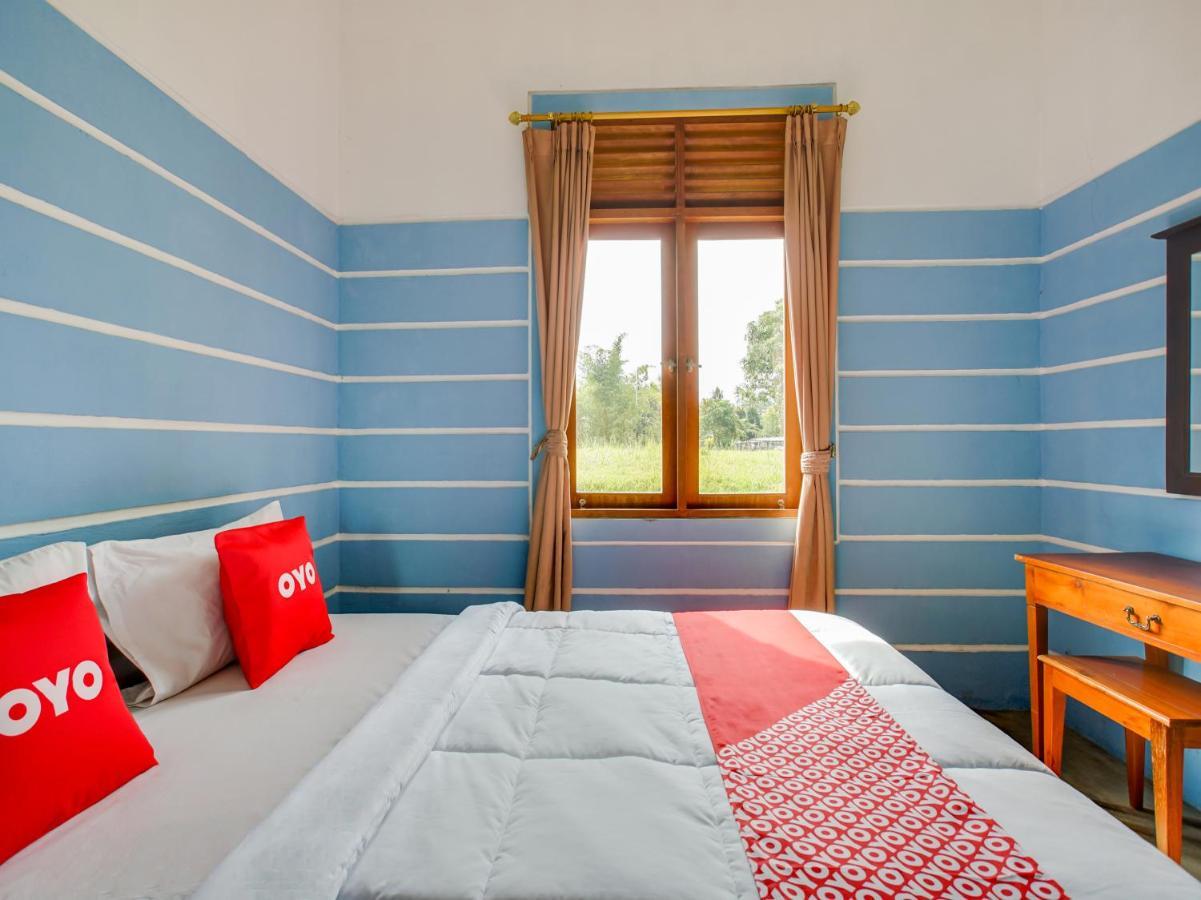 Oyo 3896 Villa Pesona Wisata Puncak Cianjur Extérieur photo